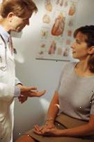 Los médicos y las enfermeras pueden ayudar a explicar y aliviar los efectos secundarios. Los médicos y las enfermeras pueden ayudar a explicar y aliviar los efectos secundarios.